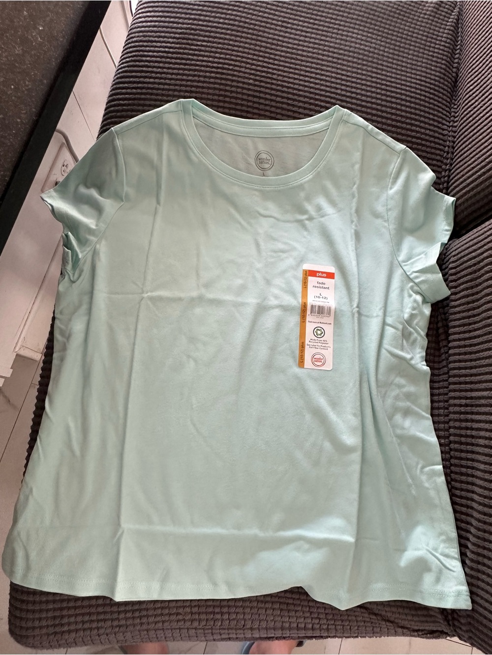 Kid Tee with Short Sleeves size L (10-12) Plus- NEW